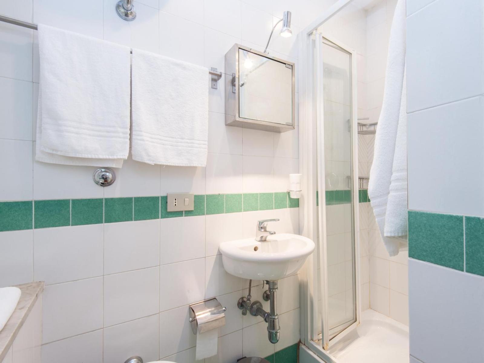 Apartment Spacious 2br In The Historic Center *