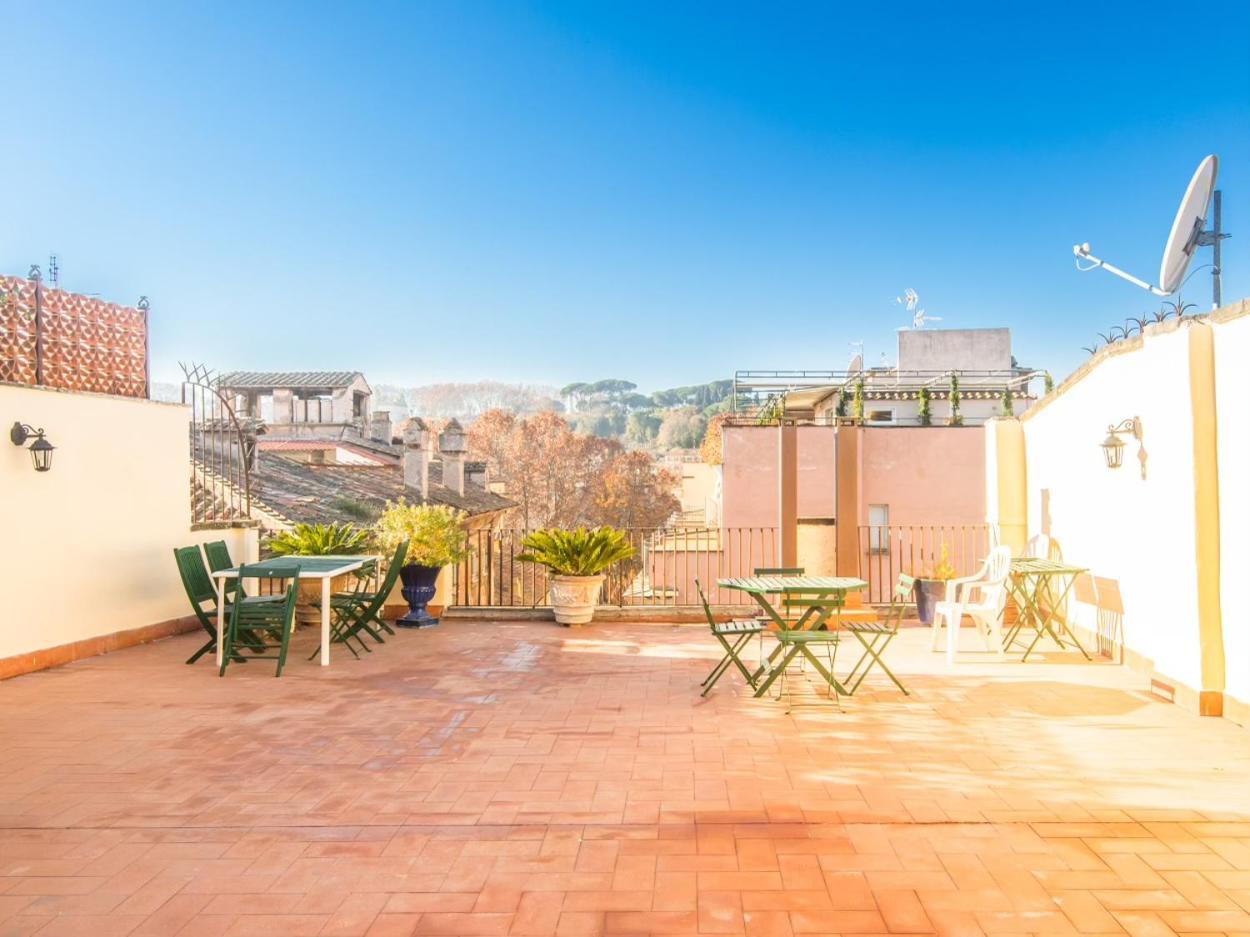 Spacious 2br In The Historic Center Rome
