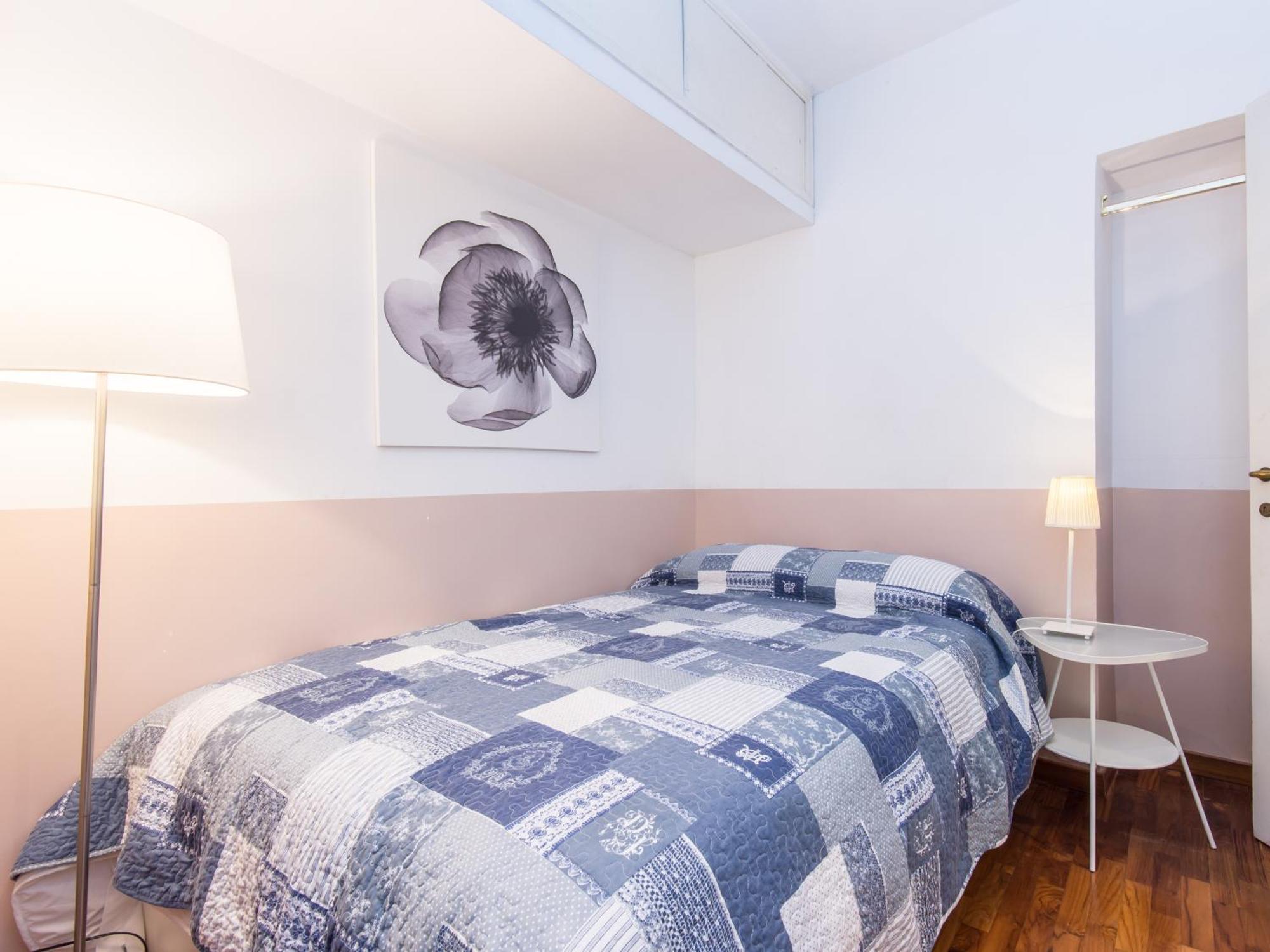 Spacious 2br In The Historic Center Apartment