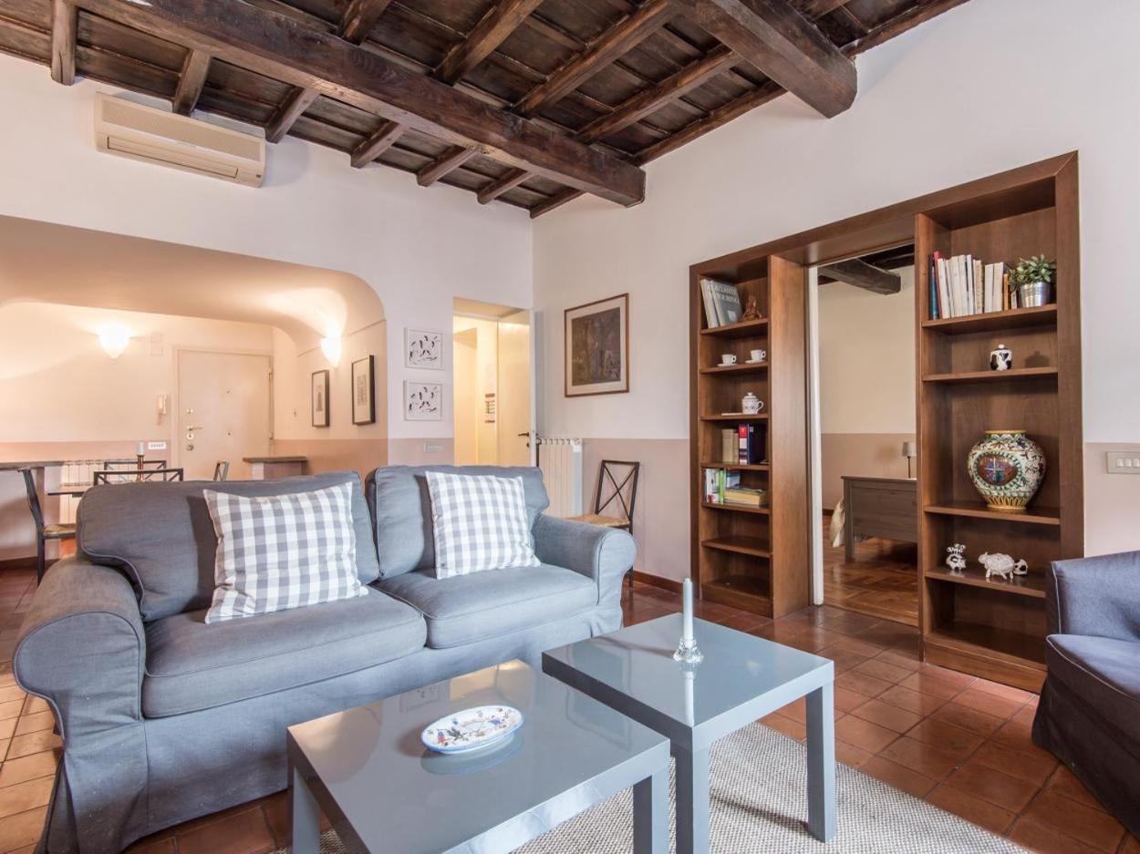 Spacious 2br In The Historic Center Apartment *